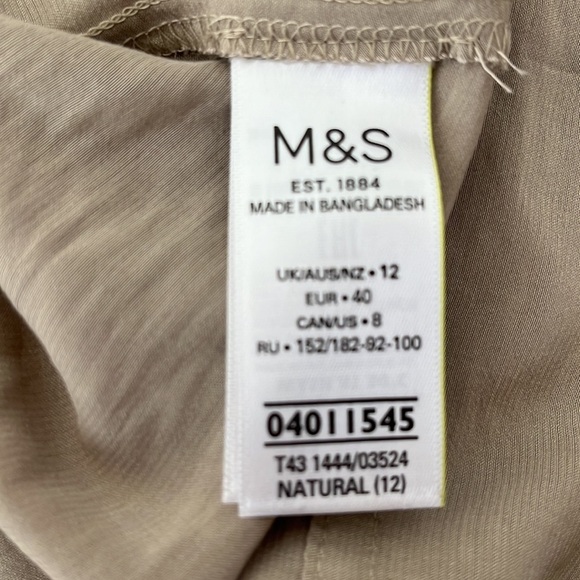 Marks and Spencer Top Size 8 - Picture 6 of 9